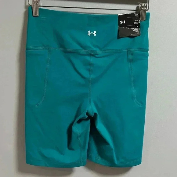 Under Armour Fitted High  Rise Bike Shorts - Picture 2 of 5